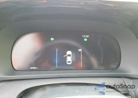 2025 Toyota Crown Xle z USA, uszkodzony, nr VIN JTDAAAAF0S3033575